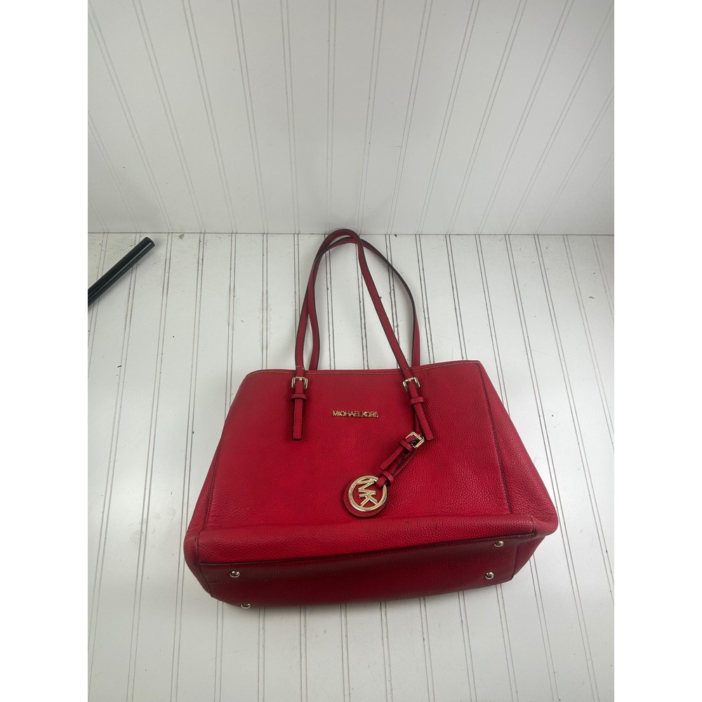 Michael Kors Jet Set Travel Large Red Pebbled Leather East West Tote Bag - Picture 15 of 15